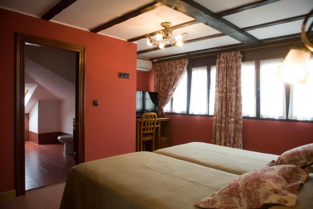 El Foyu Hotel Colunga Phòng bức ảnh