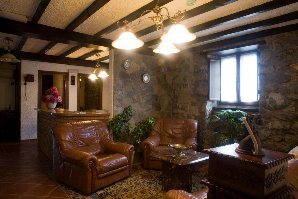 El Foyu Hotel Colunga Ngoại thất bức ảnh